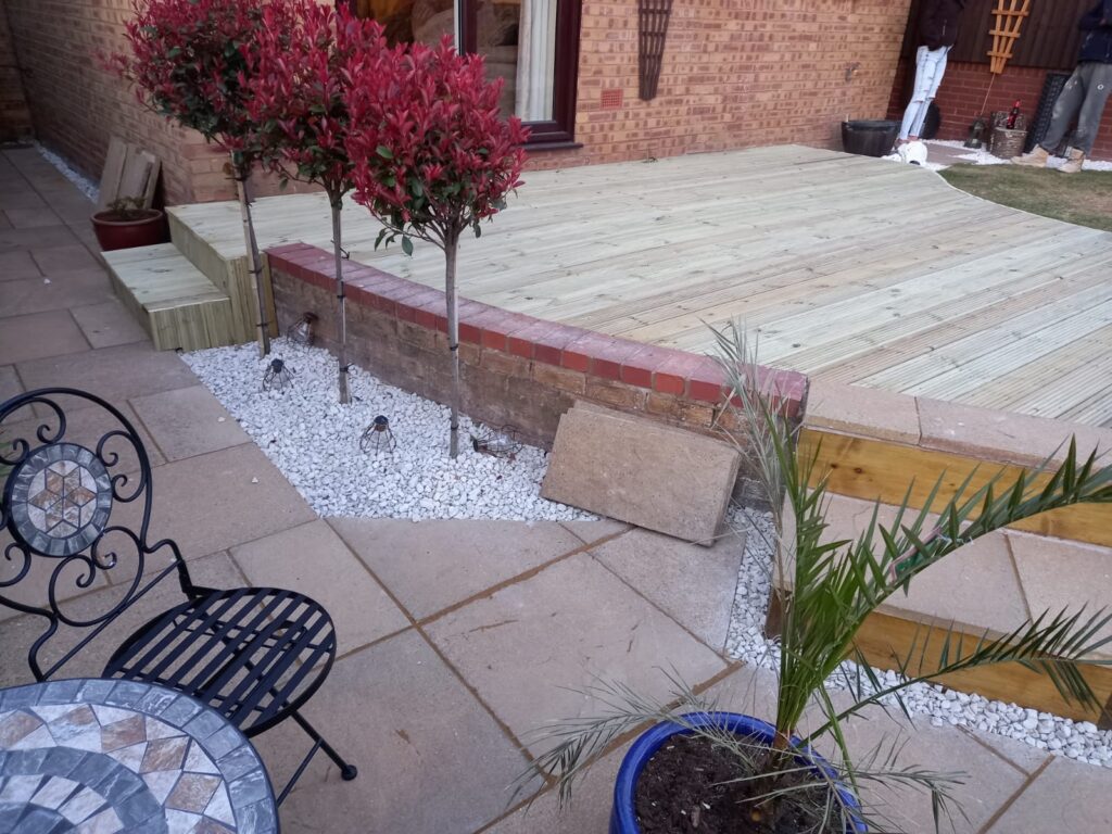 Garden decking Droitwich